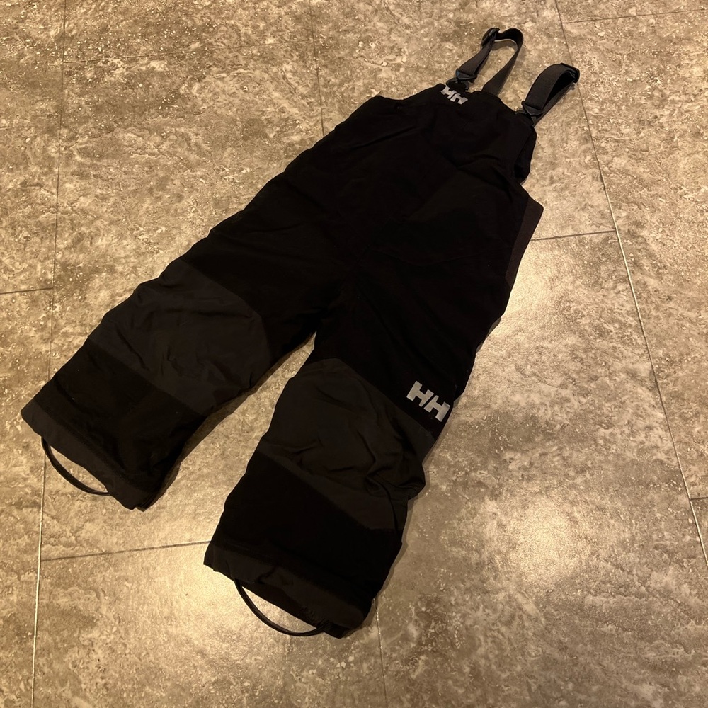 Helly Hansen snow pants Size 3T